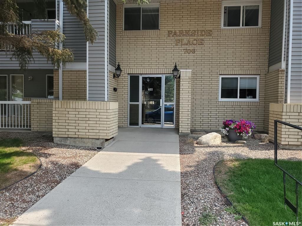 Open House. Open House on Sunday, July 30, 2023 12:30PM - 2:00PM
900 sq ft 1 bedroom condo. Tons of elbow room. Great complex. Condo fees only 265.00 and it includes heat, water and sewer!!!!!!! Taxes are 107.00 per month. Come take a peek!!!!!!!